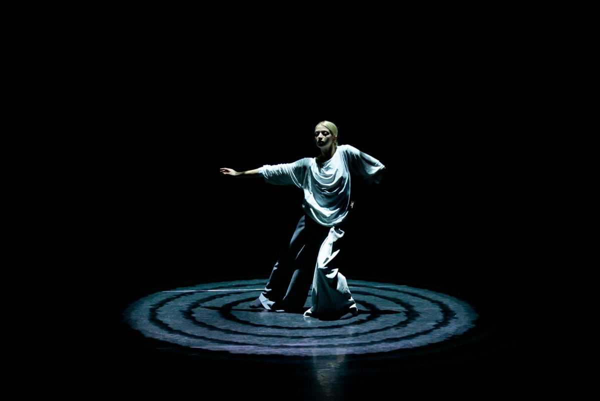 What we do 2016 Russell Maliphant Dance